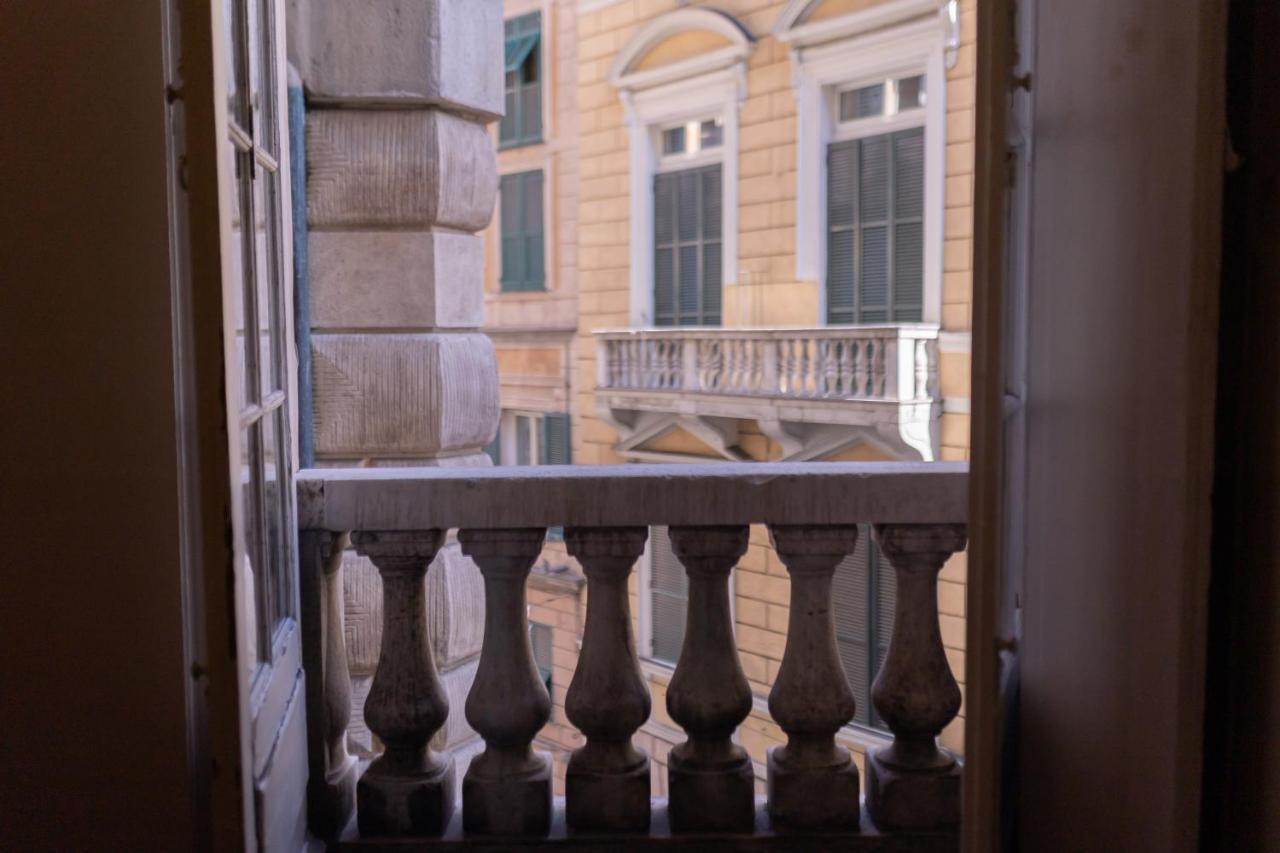Frescoed House Nearby The Acquarium Genova